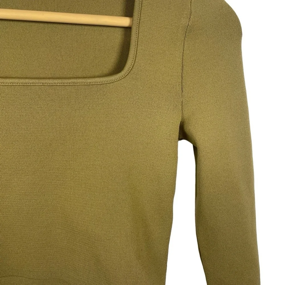 Zara Women’s Knit Square Neck Long Sleeve Crop Top in Olive Green Size M